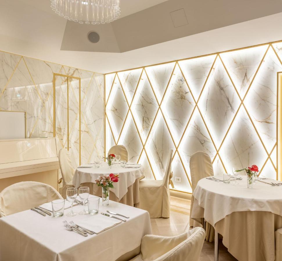 Hotel Feldberg Riccione Ngoại thất bức ảnh