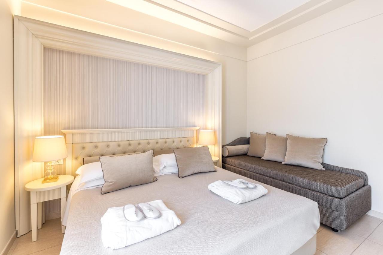 Hotel Feldberg Riccione Ngoại thất bức ảnh