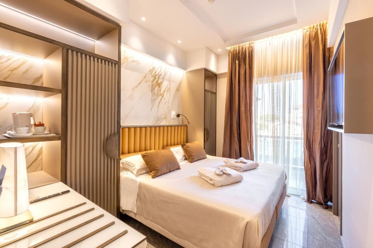 Hotel Feldberg Riccione Ngoại thất bức ảnh