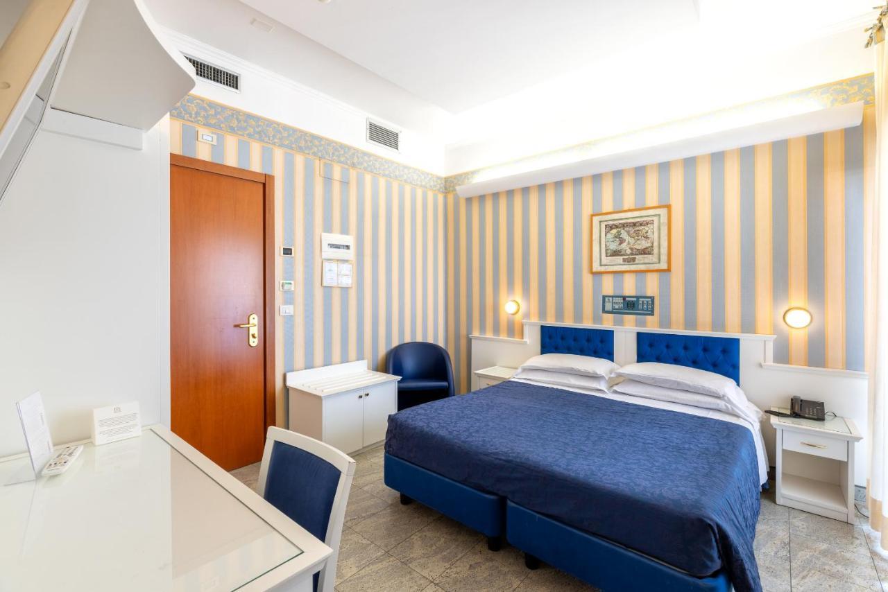 Hotel Feldberg Riccione Ngoại thất bức ảnh