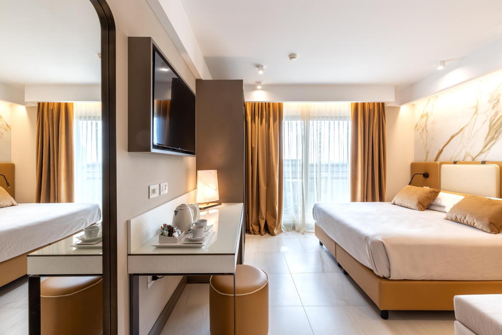 Hotel Feldberg Riccione Ngoại thất bức ảnh