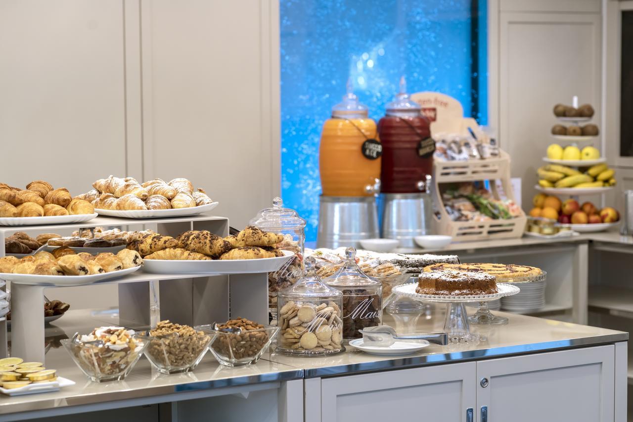Hotel Feldberg Riccione Ngoại thất bức ảnh